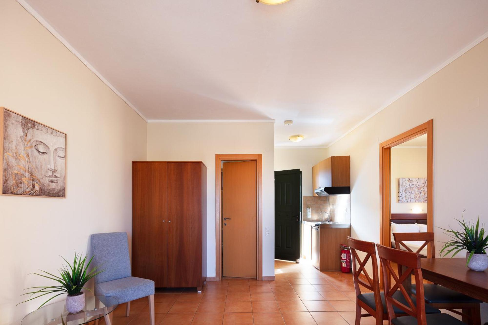 Dia Apartments Херсонисос Екстериор снимка