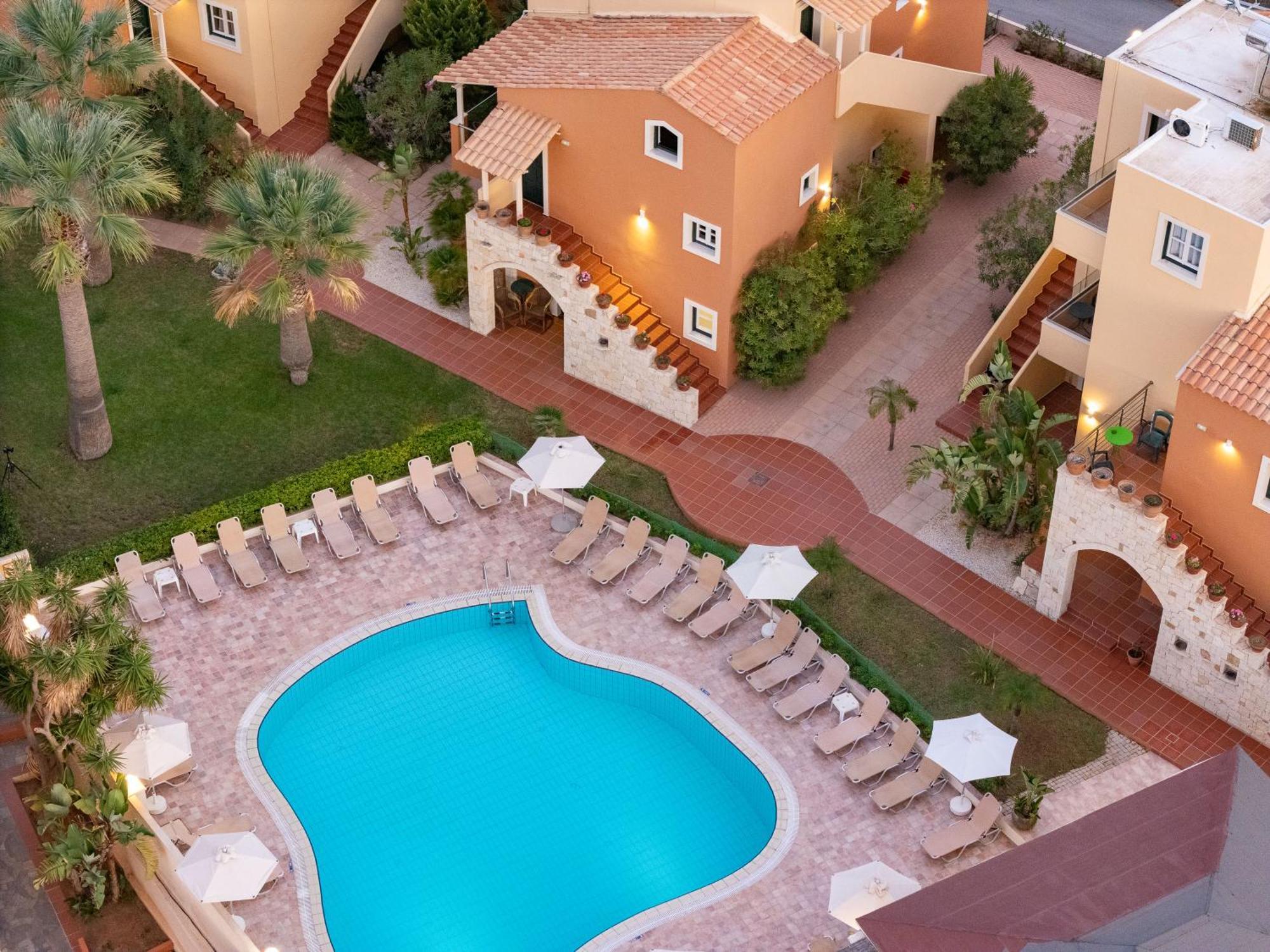 Dia Apartments Херсонисос Екстериор снимка